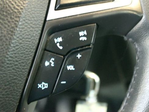 Used 2014 Ford Fusion SE w/ Equipment Group 201A image 18