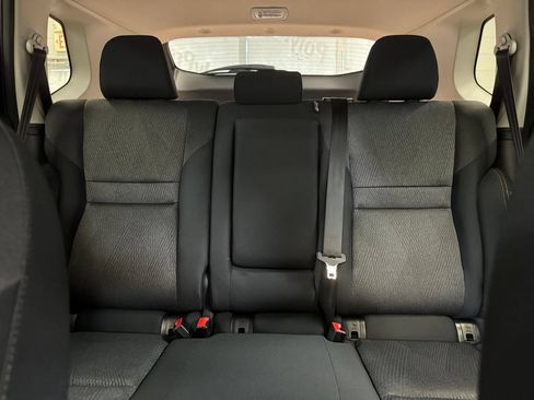 Certified 2026 Nissan Rogue SV AWD/4WD image 13