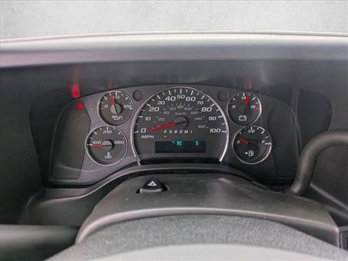 New 2025 Chevrolet Express 2500 image 11