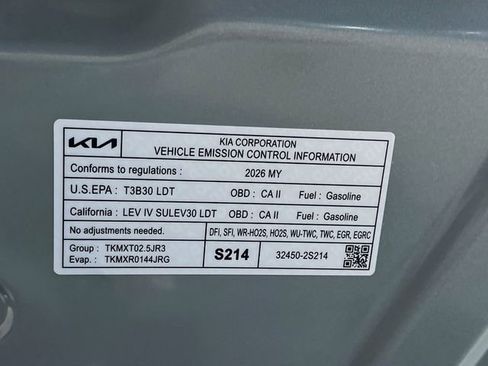 New 2026 Kia Sorento LX FWD image 33