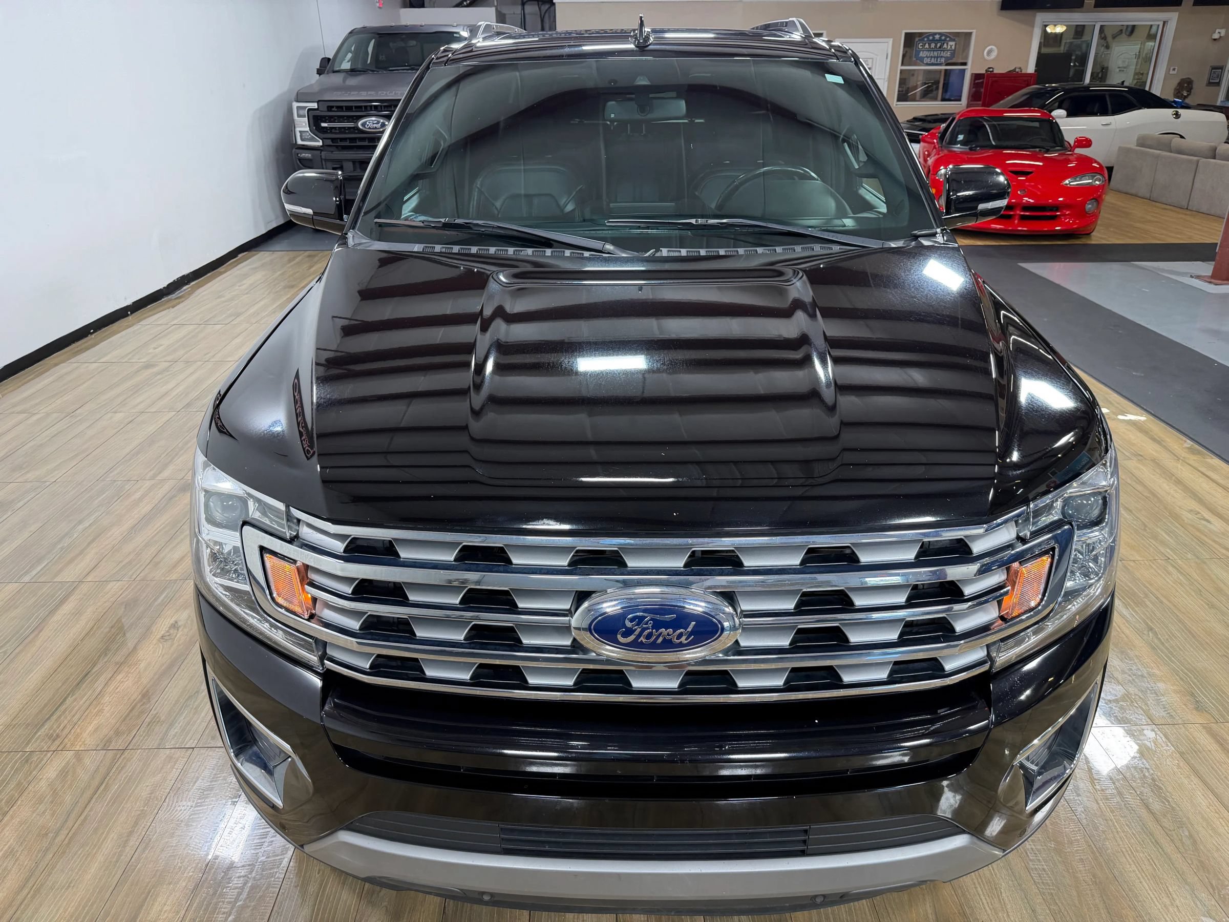 Used 2020 Ford Expedition Limited RWD image 3