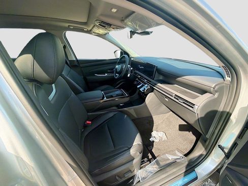 New 2026 Hyundai Tucson Limited FWD image 21
