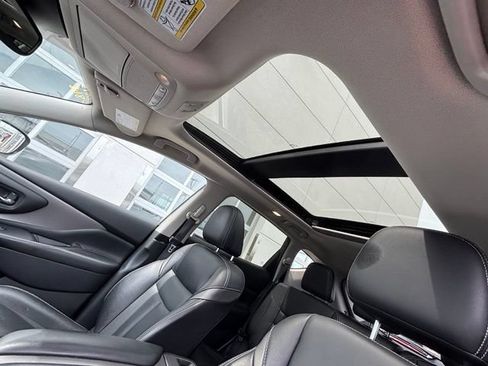 Used 2020 Nissan Murano SL w/ Moonroof Package AWD/4WD image 8