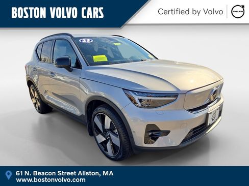 Certified 2023 Volvo XC40 Recharge Ultimate image 1