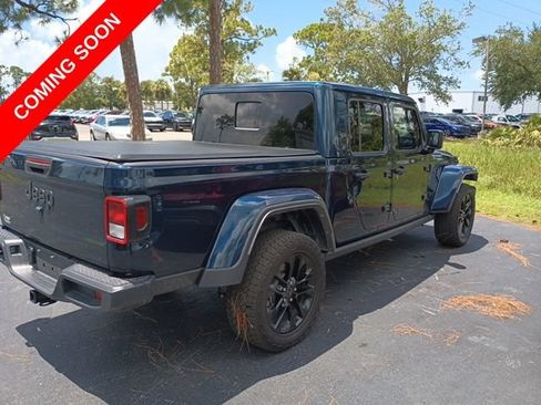 Certified 2025 Jeep Gladiator Sport AWD/4WD image 5