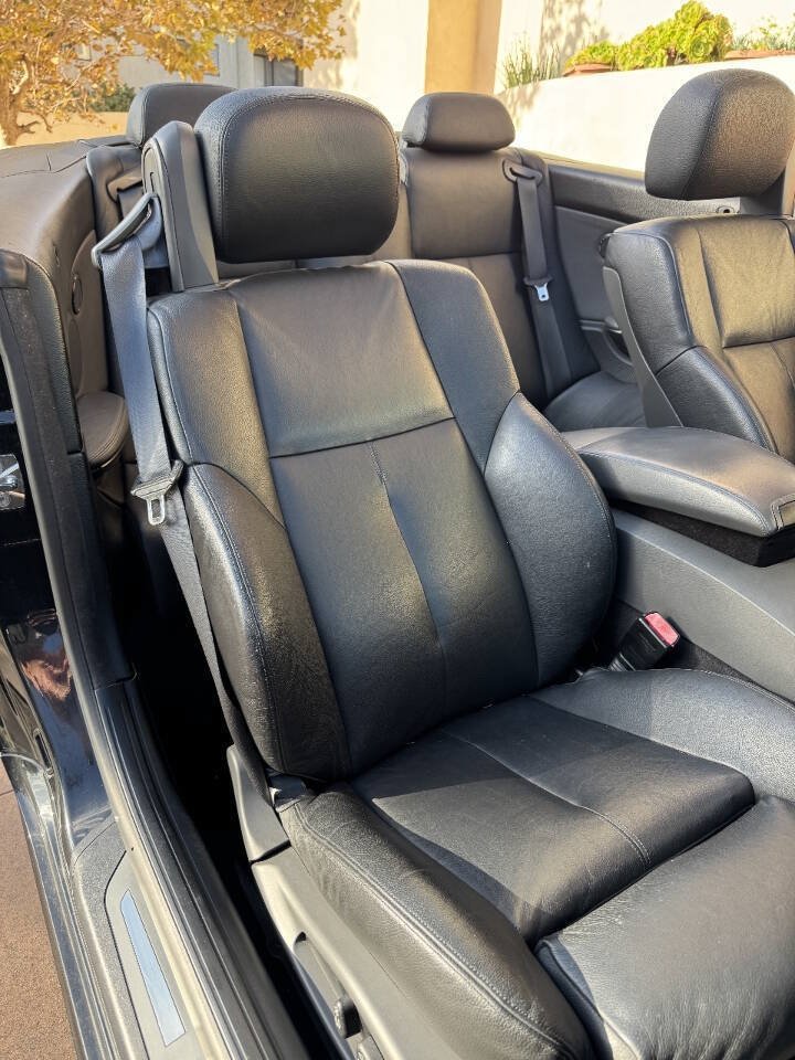 Used 2004 BMW 645Ci Convertible RWD image 21