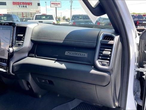 Used 2023 RAM 1500 Laramie AWD/4WD image 16