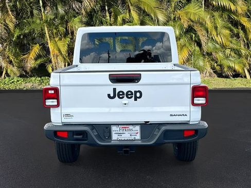 New 2026 Jeep Gladiator Sport AWD/4WD image 5