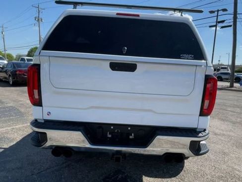 Used 2019 GMC Sierra 1500 SLT w/ SLT Premium Plus Package AWD/4WD image 9