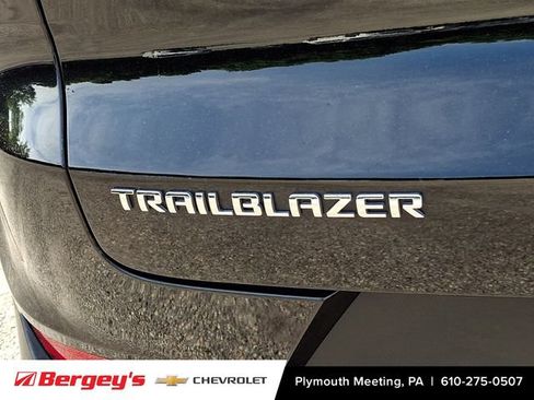 Certified 2023 Chevrolet TrailBlazer LT FWD image 31