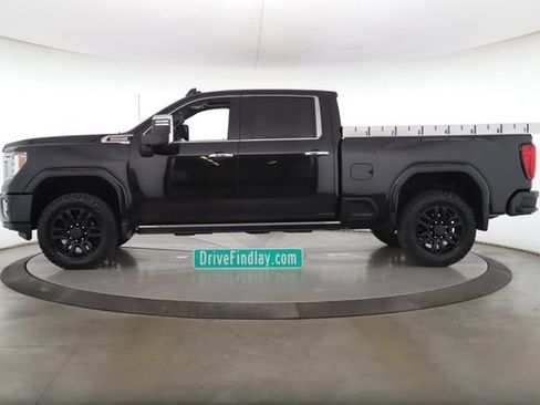 Used 2022 GMC Sierra 3500 Denali w/ Denali Black Diamond Edition AWD/4WD image 9