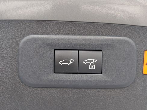 Used 2026 Lexus NX 350 F Sport w/ Accessory Package (2T) AWD/4WD image 17