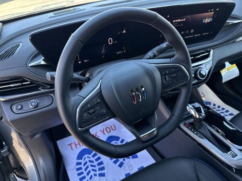 Used 2024 Buick Envista Sport Touring w/ Convenience I Package image 15