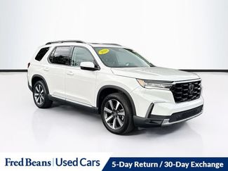 Used 2024 Honda Pilot Touring video 1