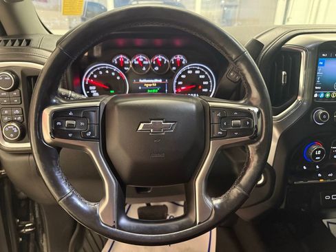 Used 2020 Chevrolet Silverado 1500 RST image 28