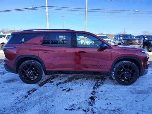 Used 2024 Chevrolet Traverse RS w/ LPO, Floor Liner Package image 6