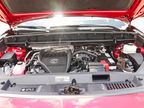Certified 2024 Toyota Highlander XSE FWD image 29