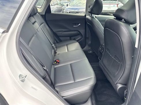 Used 2024 Hyundai Kona Limited AWD/4WD image 11
