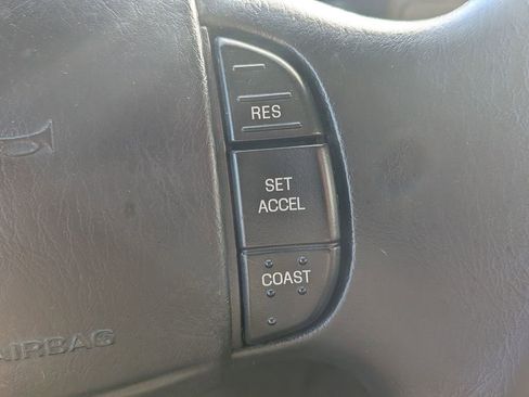 Used 2002 Ford F250 XLT image 19