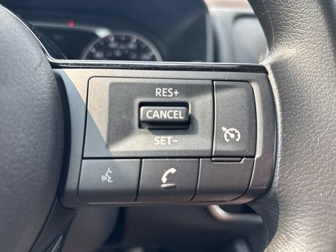Used 2021 Nissan Rogue S AWD/4WD image 21