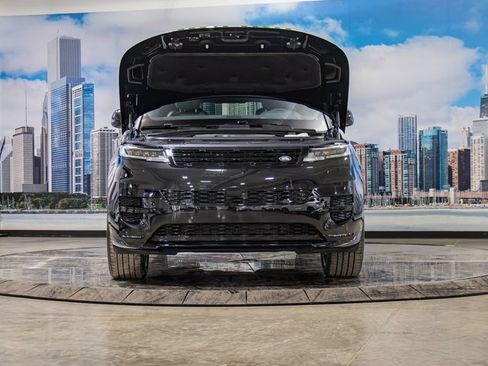 New 2026 Land Rover Range Rover Sport Dynamic SE image 4