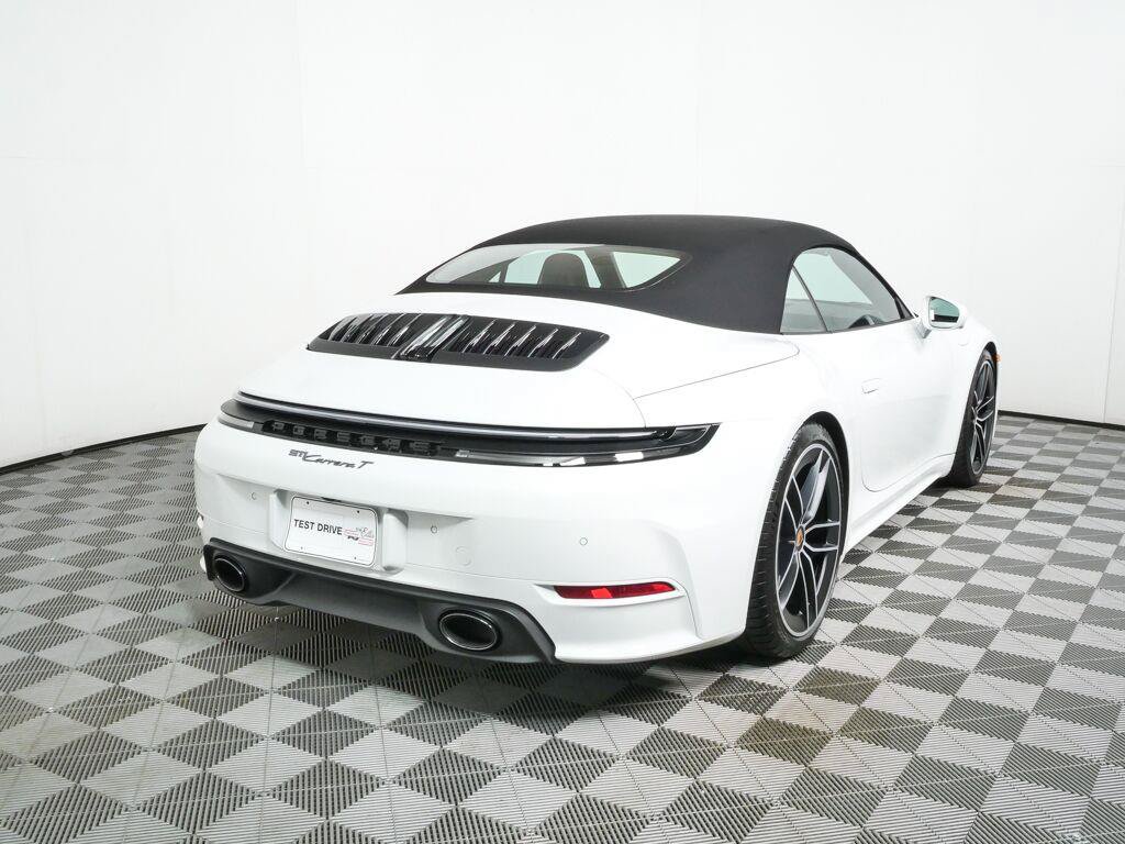 New 2026 Porsche 911 Carrera T RWD image 31