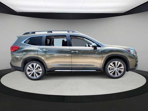 Certified 2022 Subaru Ascent Touring AWD/4WD image 9