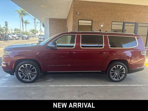 Used 2023 Jeep Grand Wagoneer L Series III w/ HD Trailer Tow Package image 3