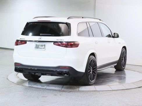 Used 2024 Mercedes-Benz GLS 63 AMG 4MATIC image 11
