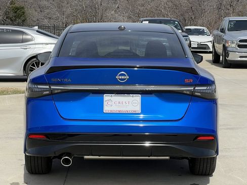 New 2026 Nissan Sentra SR w/ Floor Mat Package FWD image 5