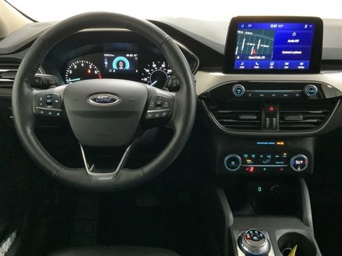 Used 2020 Ford Escape SEL image 23