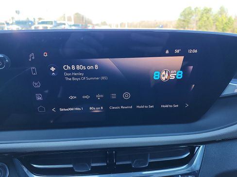 New 2026 Buick Envista Avenir image 13