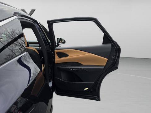 Certified 2025 Lexus RX 350 Premium image 27