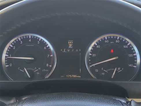 Used 2014 Toyota Highlander XLE image 27