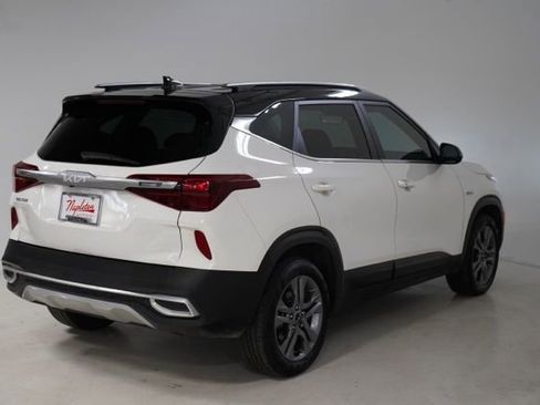 Used 2023 Kia Seltos S image 8