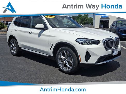 Used 2023 BMW X3 xDrive30i w/ Premium Package AWD/4WD image 1
