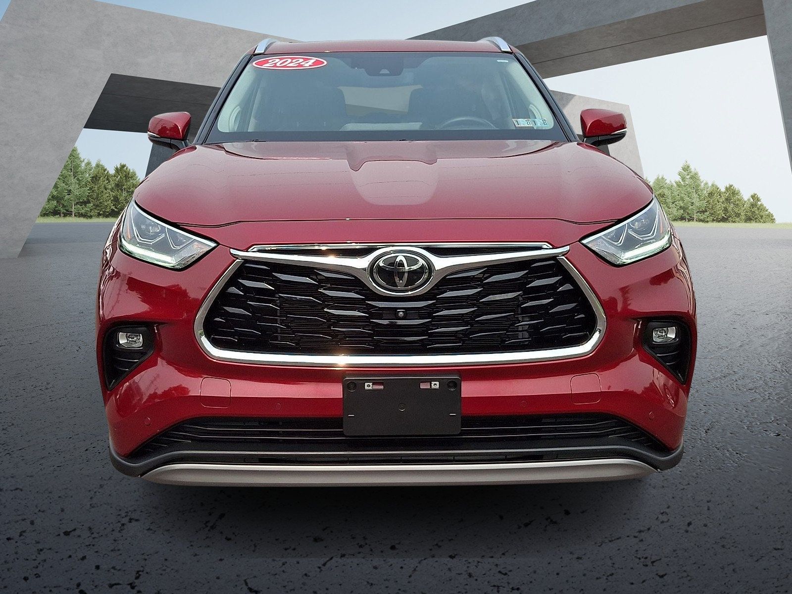 Certified 2024 Toyota Highlander Platinum AWD/4WD image 2