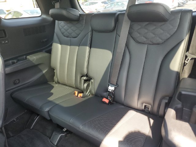Used 2020 Hyundai Palisade Limited FWD image 11