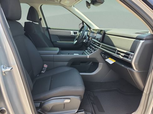 New 2026 Hyundai Santa Fe SE FWD image 18