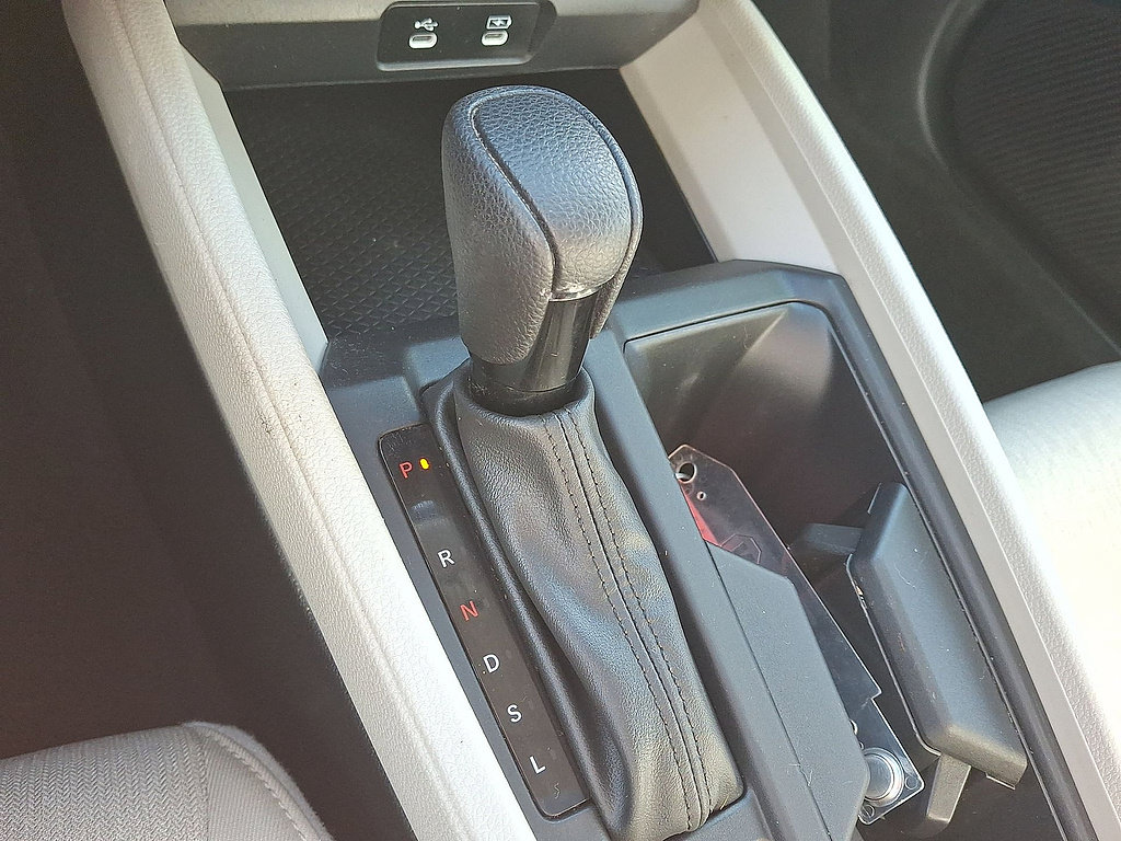Used 2023 Honda Accord EX image 12