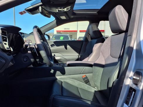 Used 2024 Lexus RX 350 AWD w/ Convenience Package image 6