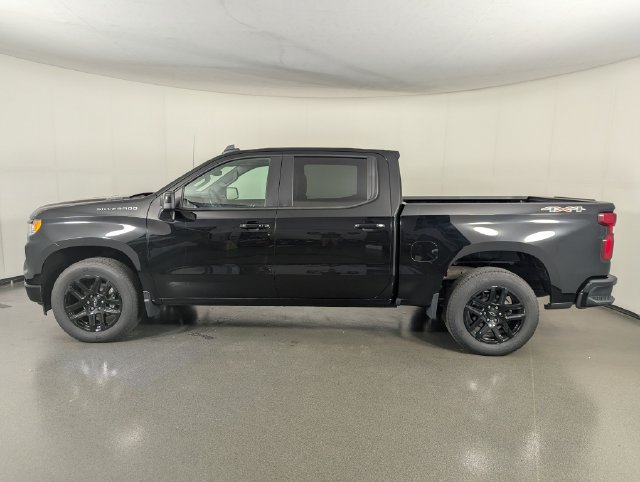 Used 2024 Chevrolet Silverado 1500 RST w/ Convenience Package II AWD/4WD image 5