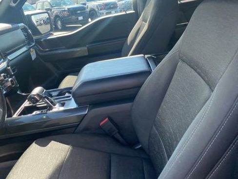 Used 2022 Ford F150 XLT w/ Equipment Group 302A High image 16