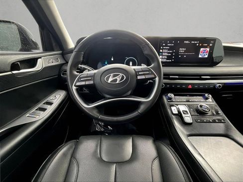 Used 2024 Hyundai Palisade Limited image 7