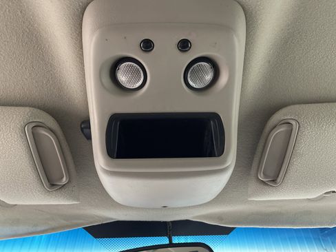 Used 2006 GMC Sierra 1500 SLT w/ Onstar Plus Package image 16