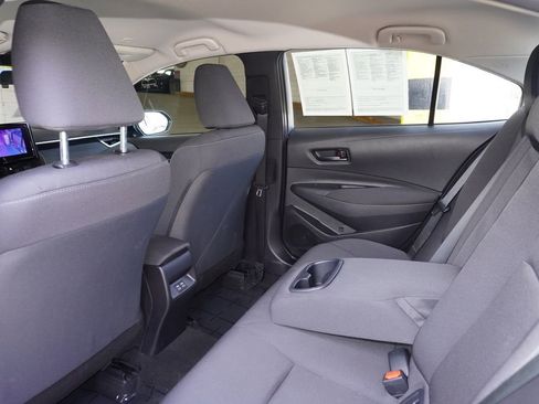 Certified 2025 Toyota Corolla LE image 8