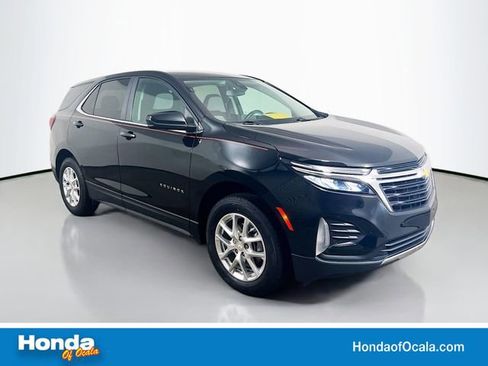 Used 2024 Chevrolet Equinox LT image 1