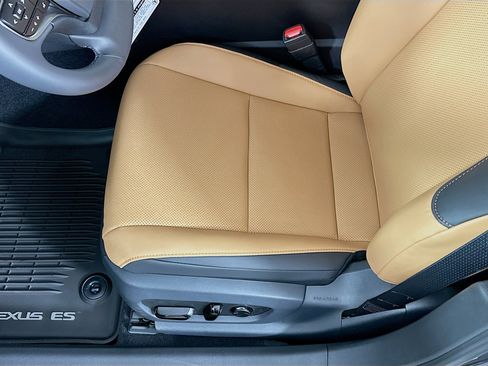 New 2025 Lexus ES 350 image 20
