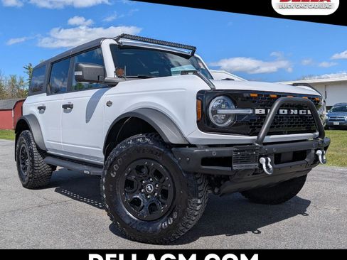Used 2023 Ford Bronco Wildtrak AWD/4WD image 1