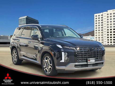 Used 2024 Hyundai Palisade Limited FWD image 1